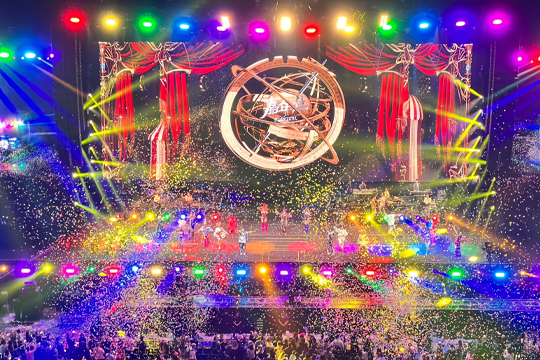 首场「狂飙」！周杰伦南京演唱会绝不配速，联诚发巨幕引爆狂欢！