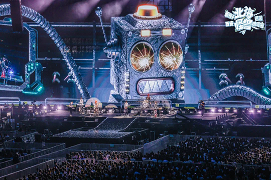 燃爆双城！联诚发大屏助力房东的猫、新裤子乐队打造璀璨视听盛宴